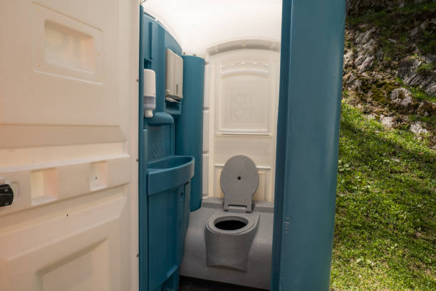 Best Restroom trailer rental cost  in Questa, NM